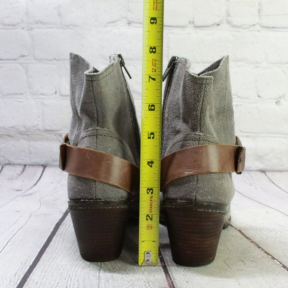 OTBT Bedford Gray Suede Side Zip Low Heel Ankle Boots Size 6.5 M - Picture 6 of 9